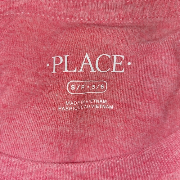 Boys graphic tee red, size 5-6 - Picture 2 of 3